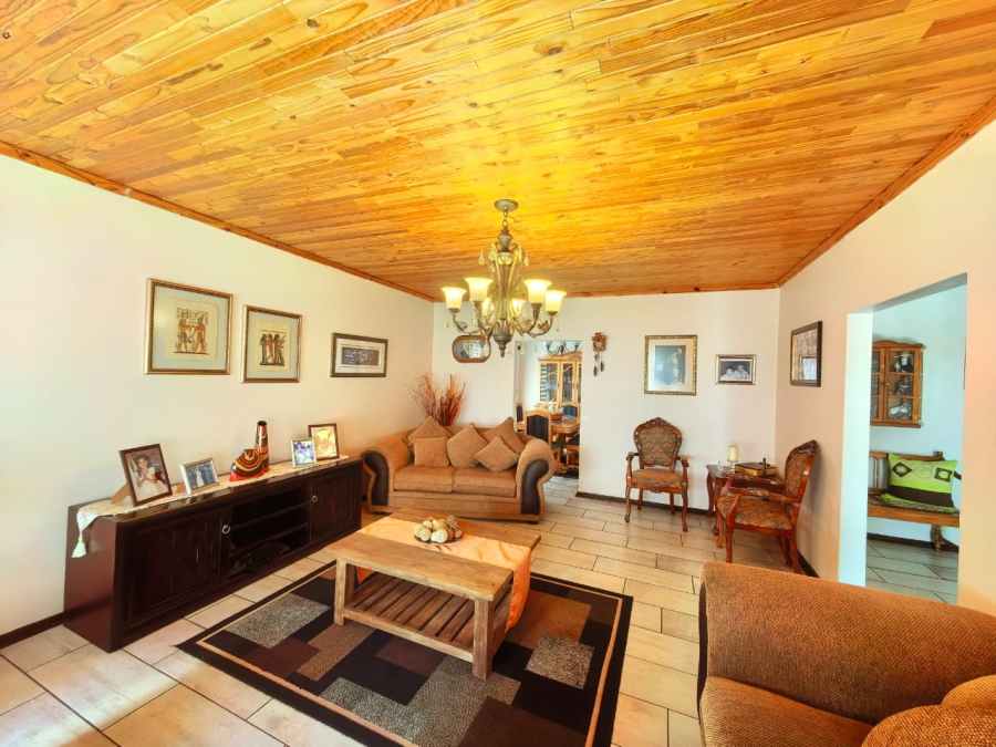 3 Bedroom Property for Sale in Vaalpark Free State